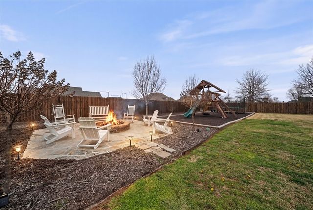 309 Timber Ridge Street, Cave Springs, AR 72718