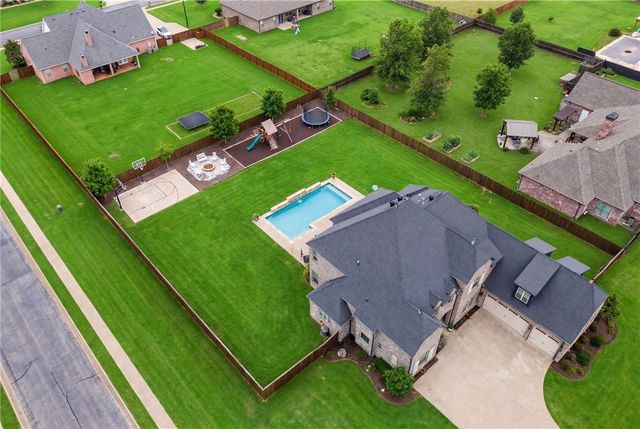 309 Timber Ridge Street, Cave Springs, AR 72718