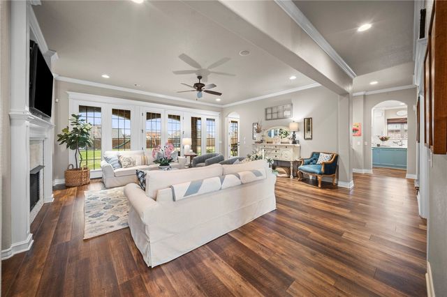 309 Timber Ridge Street, Cave Springs, AR 72718