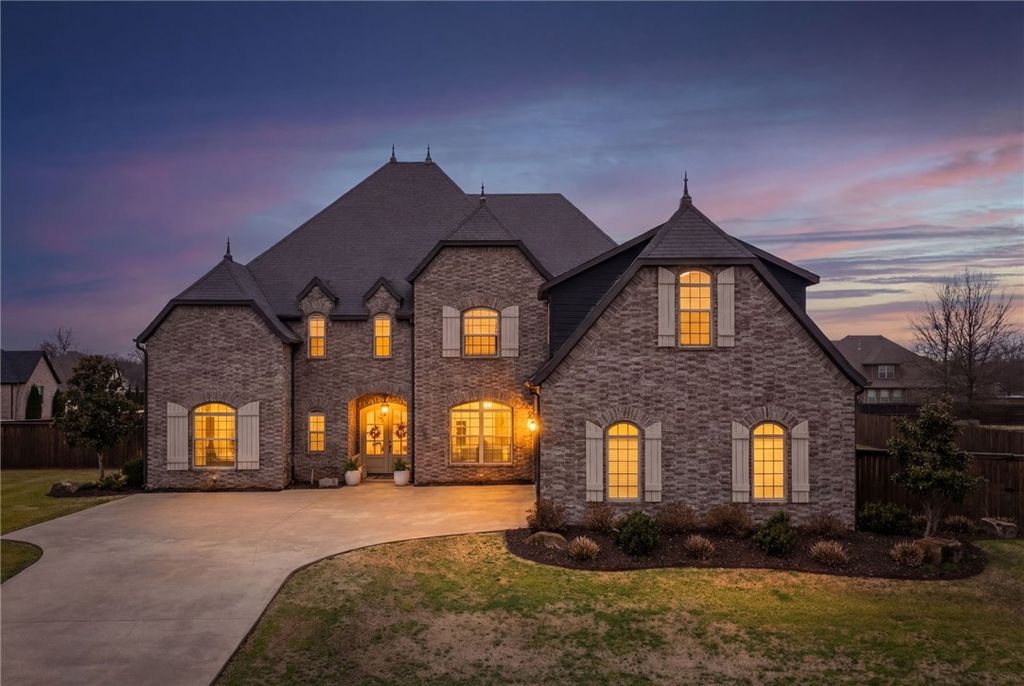 309 Timber Ridge Street, Cave Springs, AR 72718