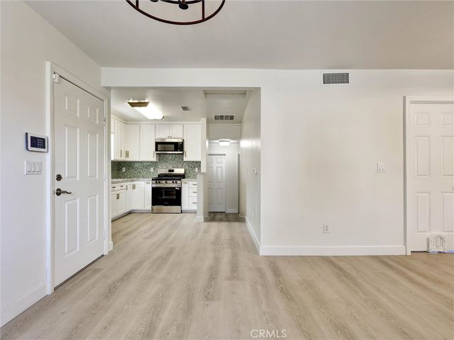 1204 E Smith, Long Beach, CA 90806