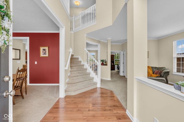 8284 Balmoral Lane, Avon, IN 46123