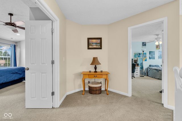 8284 Balmoral Lane, Avon, IN 46123