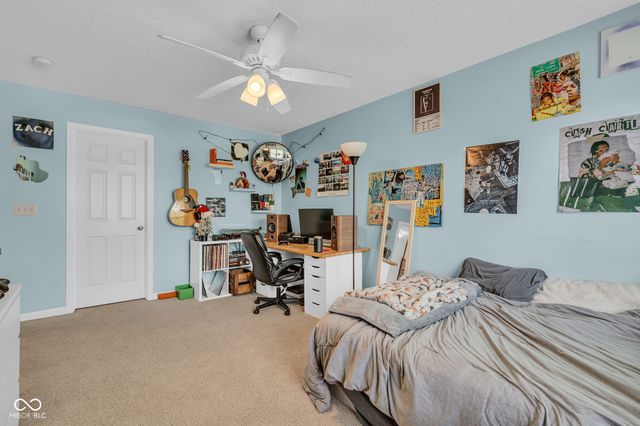 8284 Balmoral Lane, Avon, IN 46123