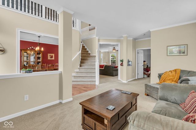 8284 Balmoral Lane, Avon, IN 46123
