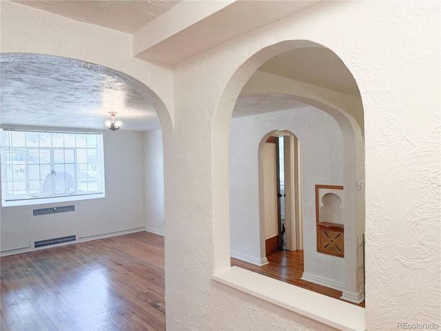 485 S Logan St 16, Denver, CO 80209