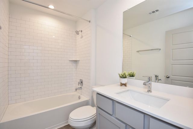 7827 Sleek Flock Lane, Rosharon, TX 77583