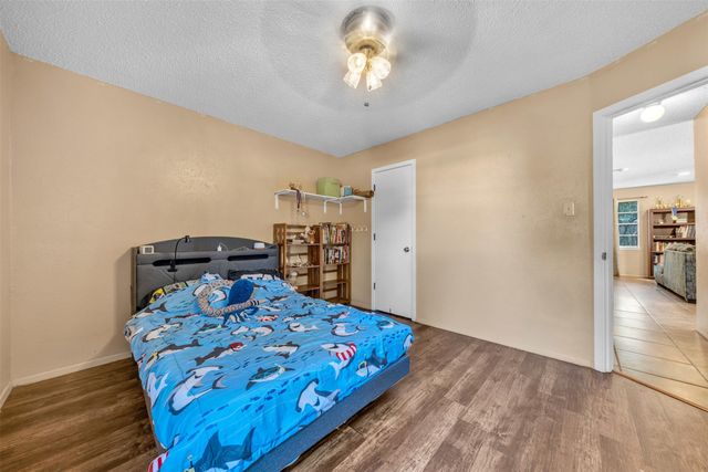 190 Crowfoot Lane, Whitney, TX 76692