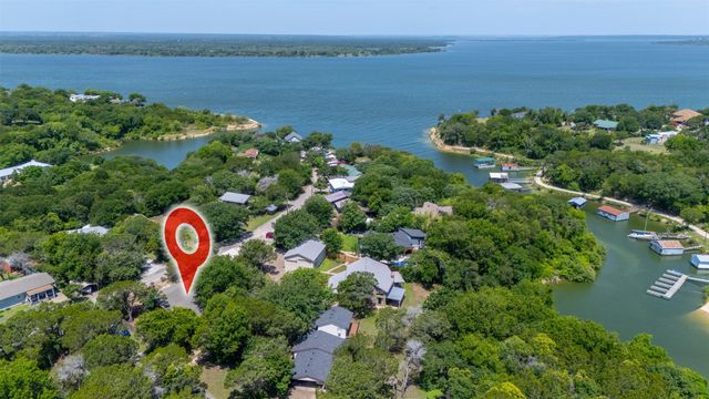 190 Crowfoot Lane, Whitney, TX 76692
