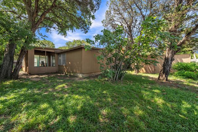 190 Crowfoot Lane, Whitney, TX 76692