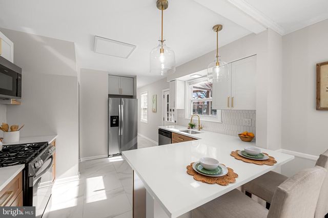 517 WORCESTER RD, Towson, MD 21286