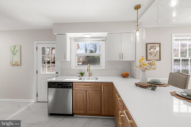 517 WORCESTER RD, Towson, MD 21286