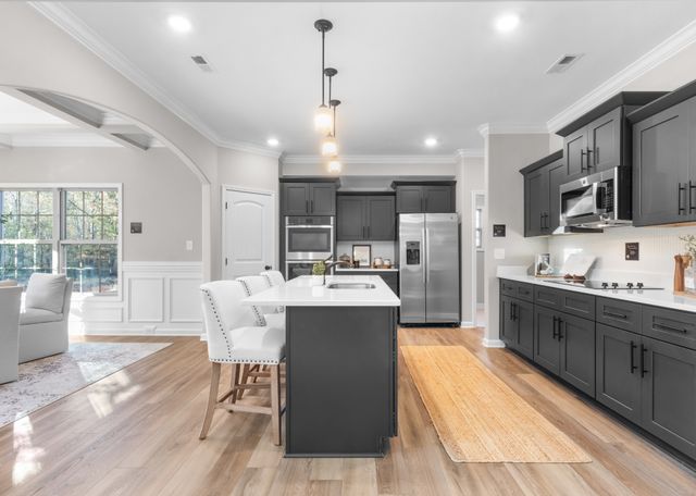 1049 Vendue Ave, Clarksville, TN 37042