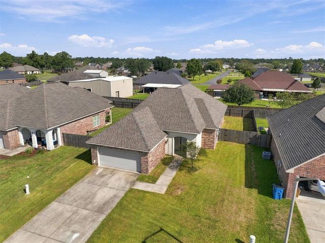 1870 Poeyfarre Dr Drive, Lake Charles, LA 70611