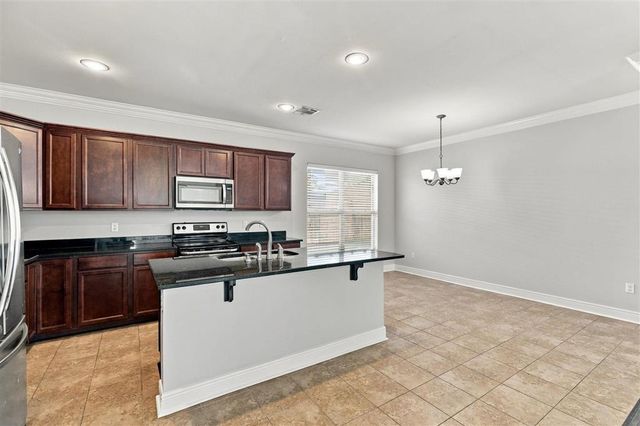 1870 Poeyfarre Dr Drive, Lake Charles, LA 70611