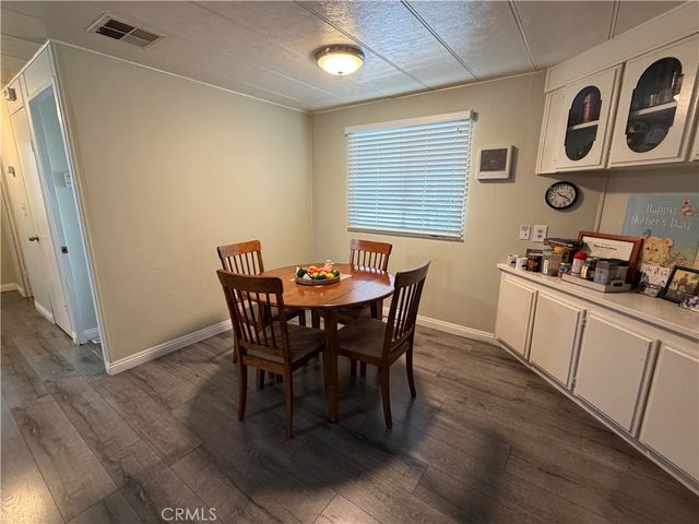 840 E Foothill 142, Azusa, CA 91702
