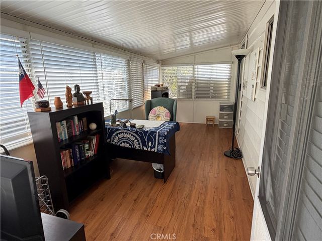 840 E Foothill 142, Azusa, CA 91702