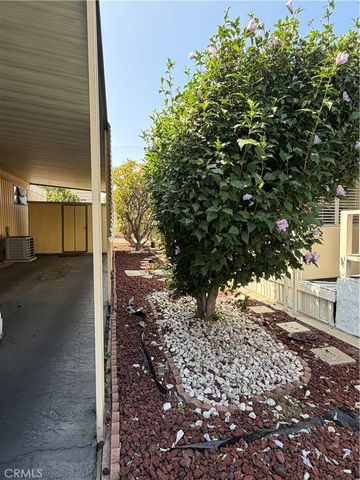 840 E Foothill 142, Azusa, CA 91702
