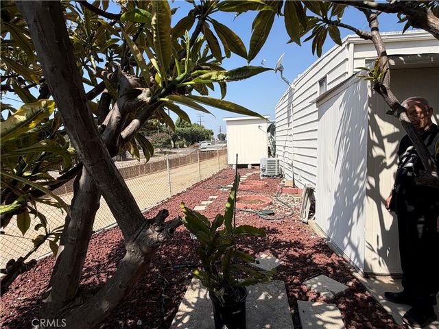 840 E Foothill 142, Azusa, CA 91702