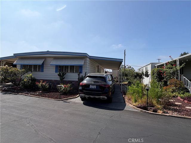 840 E Foothill 142, Azusa, CA 91702