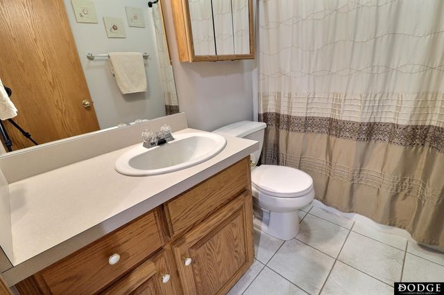 1339 Barber Street, Fremont, NE 68025