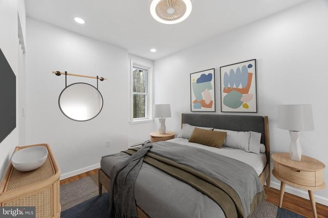 5648-00 BROOMALL ST, Philadelphia, PA 19143