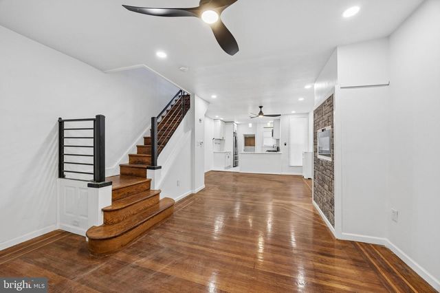 5648-00 BROOMALL ST, Philadelphia, PA 19143