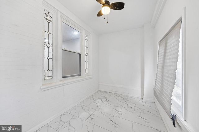 5648-00 BROOMALL ST, Philadelphia, PA 19143