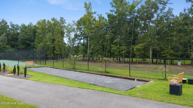 409 Cornubia Drive, Castle Hayne, NC 28429