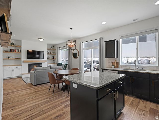 293 W WILLOW CREEK DR, Saratoga Springs, UT 84045
