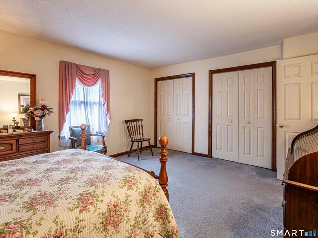 173 Candlewood Drive 173, Enfield, CT 06082