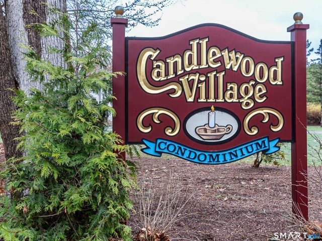 173 Candlewood Drive 173, Enfield, CT 06082