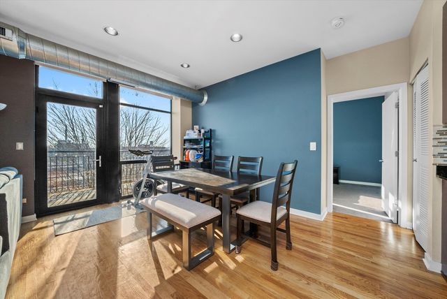 1001 W 15th Street 410, Chicago, IL 60608