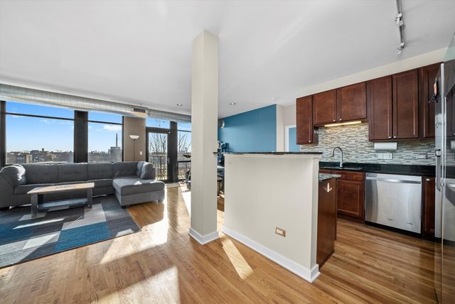 1001 W 15th Street 410, Chicago, IL 60608