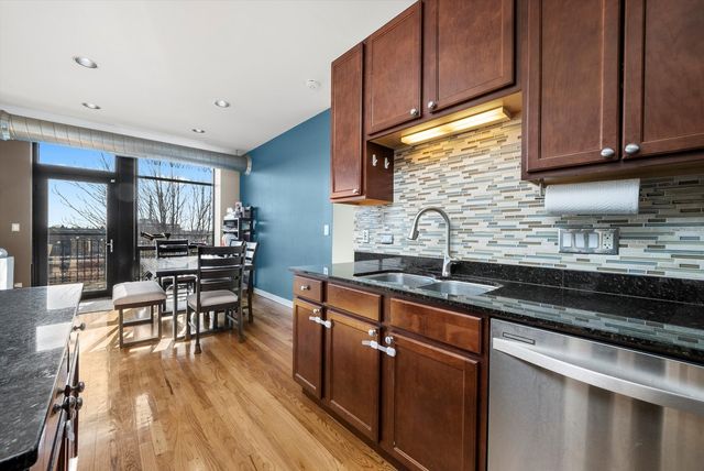 1001 W 15th Street 410, Chicago, IL 60608