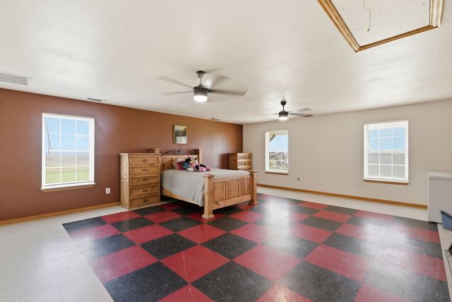 301 Rhoades Lane, Springtown, TX 76082