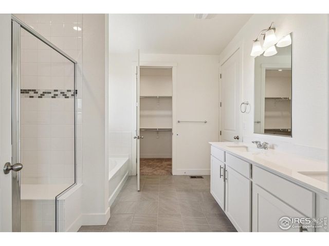 1847 Chaffee Crest Dr, Berthoud, CO 80513