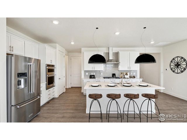 1847 Chaffee Crest Dr, Berthoud, CO 80513