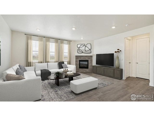 1847 Chaffee Crest Dr, Berthoud, CO 80513