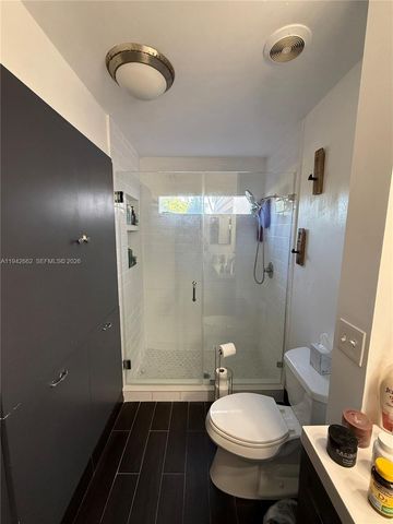 6190 Pine Tree Ln, Tamarac, FL 33319