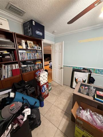 6190 Pine Tree Ln, Tamarac, FL 33319