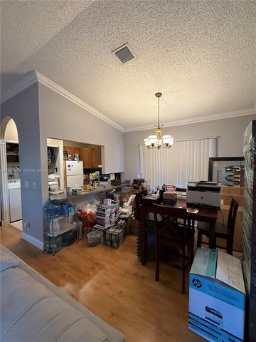 6190 Pine Tree Ln, Tamarac, FL 33319