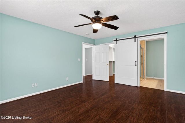 10413 Monticello Forest Cir, Jeffersontown, KY 40299