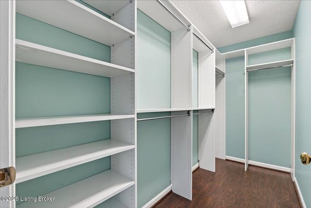 10413 Monticello Forest Cir, Jeffersontown, KY 40299