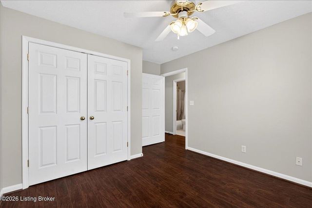 10413 Monticello Forest Cir, Jeffersontown, KY 40299