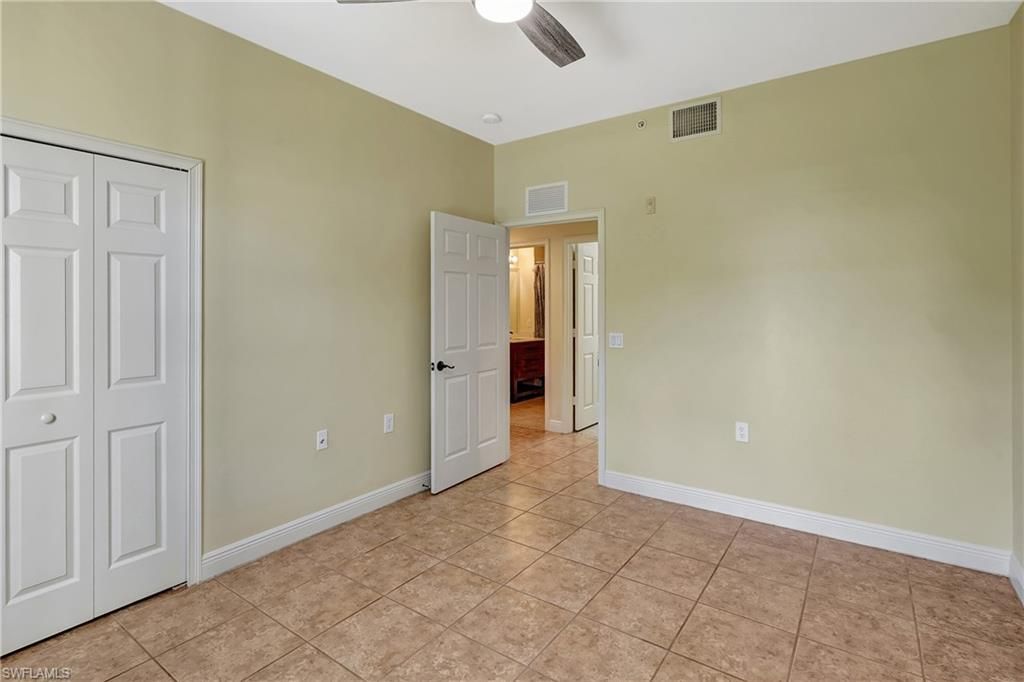 Image 16 of property listing at 1500 SW 50TH ST 103, Cape Coral, FL 33914