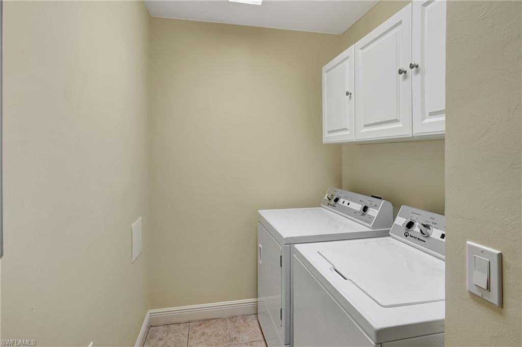 Image 18 of property listing at 1500 SW 50TH ST 103, Cape Coral, FL 33914