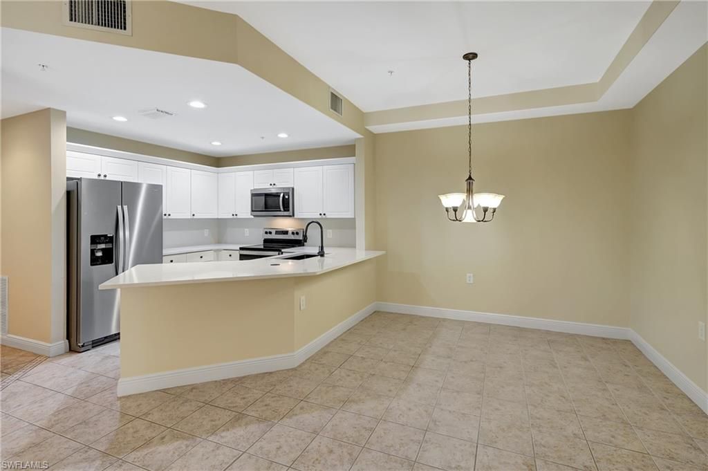 Image 24 of property listing at 1500 SW 50TH ST 103, Cape Coral, FL 33914