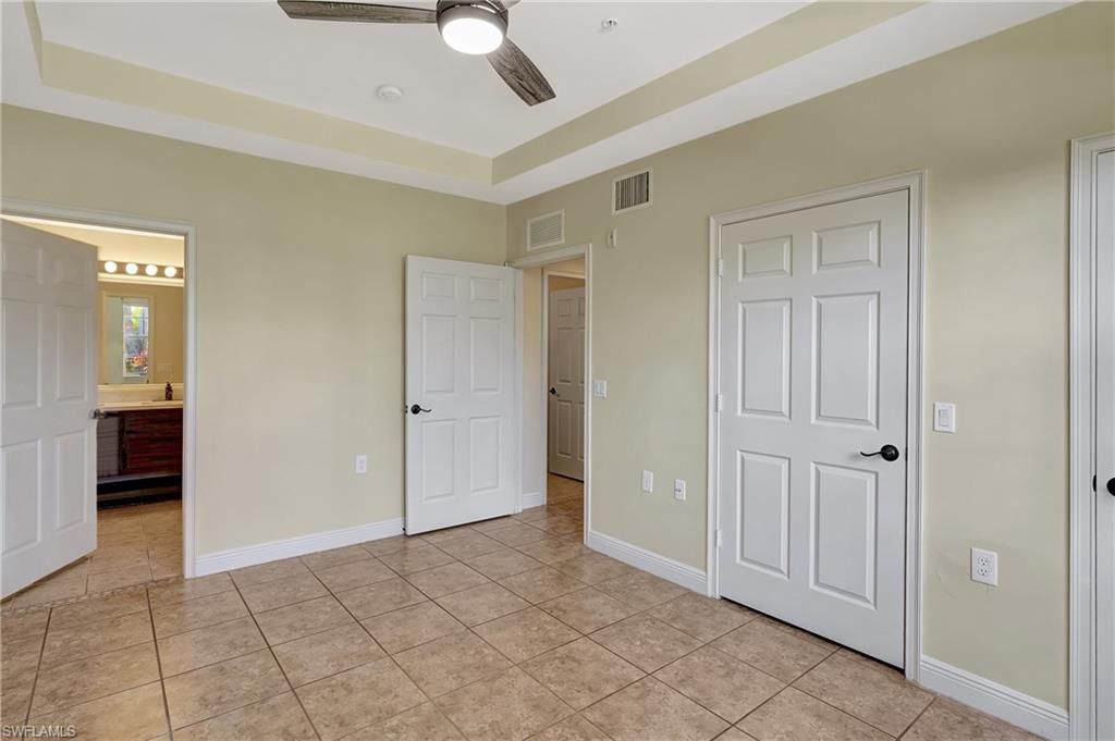 Image 9 of property listing at 1500 SW 50TH ST 103, Cape Coral, FL 33914