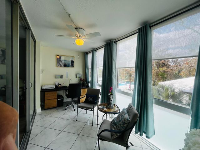 4850 NW 29 Court 327, Lauderdale Lakes, FL 33313